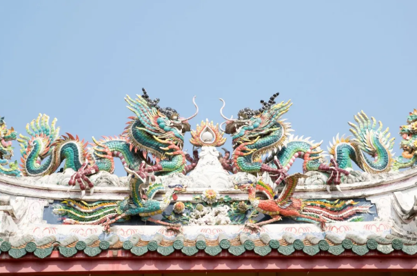 剪瓷雕— 屋顶上的千年史诗